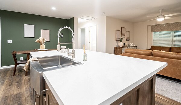 Landmark Essence Essence 14 9L28483A (2NM2430-P) by Cavco Goshen